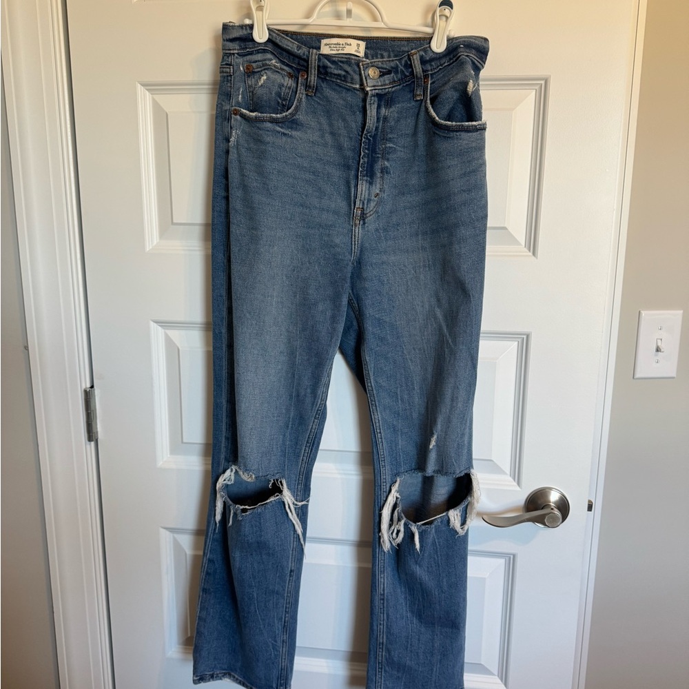 Abercrombie & Fitch Ankle Straight Jeans